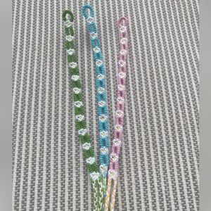 daisy chain bracelets